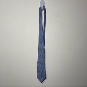 Vineyard Vines men's Blue all over jumping dog print custom made 100% silk tie